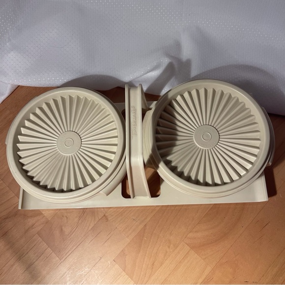 Tupperware Condiment Bowl & Caddy Almond Vintage - Picture 5 of 14